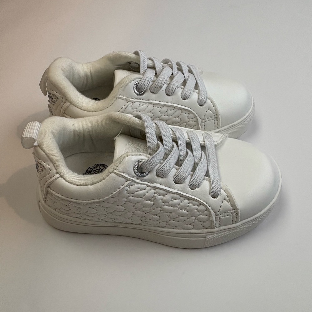 Vince Camuto White slip on court  Sneakers rhinestone butterfly toddler size 5
